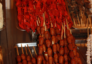 Krabben und Kocons n der Garküche Peking Krabben und Kocons n der Garküche Peking